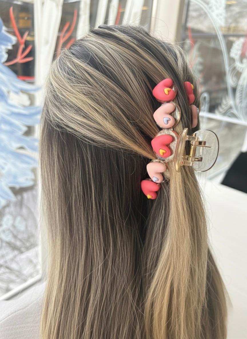 Sweet Heart Hair Claw